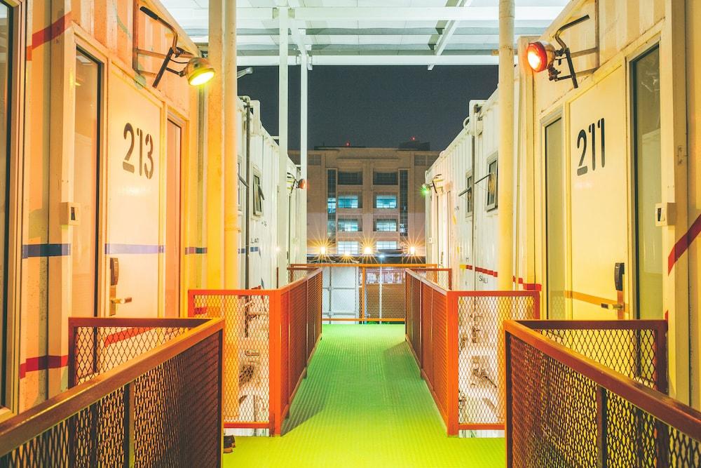 Dash Box Hotel Cyberjaya Eksteriør billede