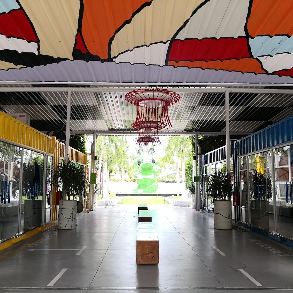 Dash Box Hotel Cyberjaya Eksteriør billede