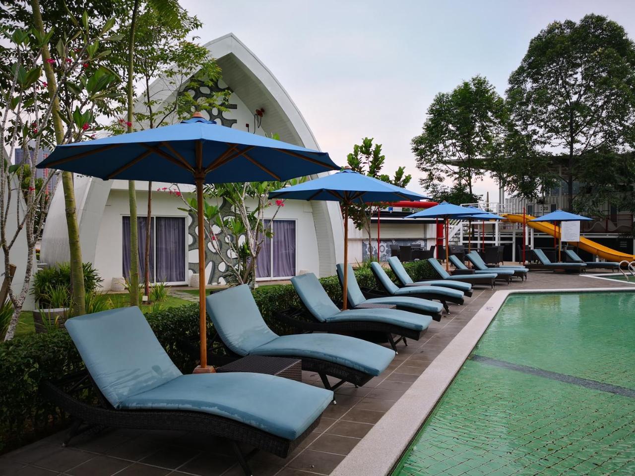 Dash Box Hotel Cyberjaya Eksteriør billede